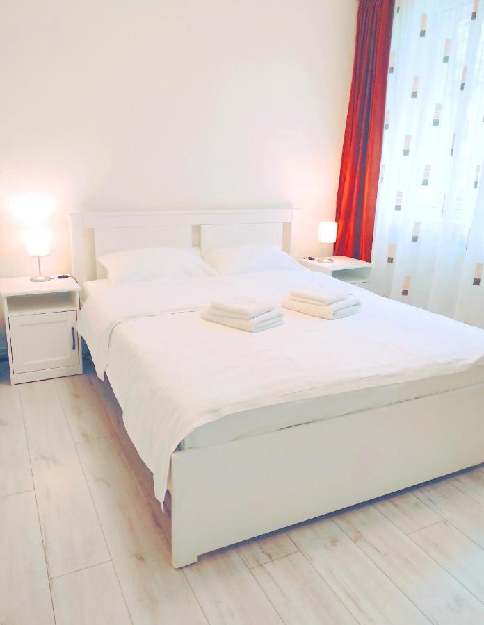 Smart Apartament Piatra Neamt Bagian luar foto
